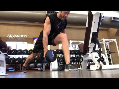 A-GAME: Upper Body Pulling Functional Strength (split squat rows)