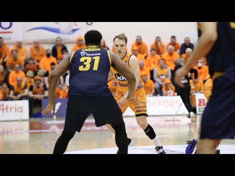 Top 10 syötöt | Karhu Basket 2021 - 2022