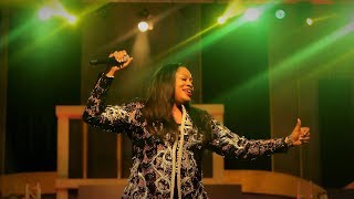 SINACH: THERE&#39;S AN OVERFLOW (LIVE)