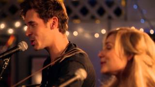 Scarlett (Clare Bowen), Gunnar (Sam Palladio) and Avery (Jonathan Jackson) Sing Together - Nashville