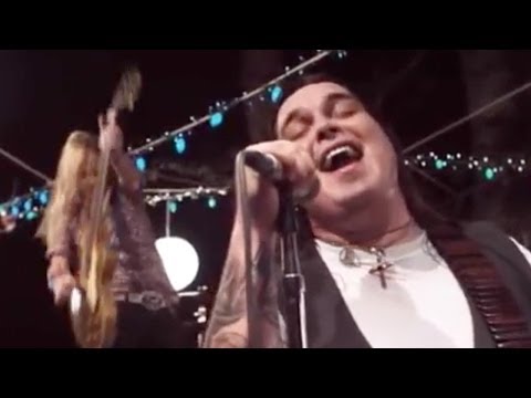 Black Stone Cherry - Soulcreek [OFFICIAL VIDEO]