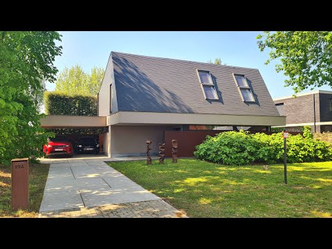 Nieuwstraat 19A te Knesselare  TE KOOP -- Prachtige villa met grote aangelegde tuin op 22are! EPC B!