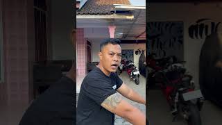 Download lagu Why is a guy riding an RX King? mp3