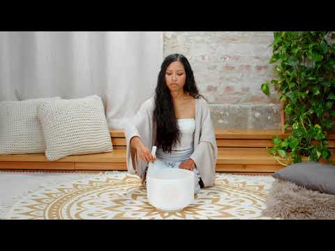 639 Hz Solfeggio 10" Crystal Singing Bowl - Improving Relationships and Reconnection