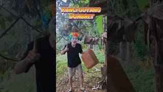 Download lagu kucing goyang dombret #funny #comedy mp3 Download lagu kucing goyang dombret #funny #comedy mp3