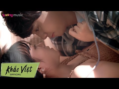 Thể hiện bởi Khắc Việt