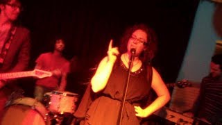 Bella Kalolo - I Feel Like I'm In Love (LIVE)/ Covered by Heidi Jutras