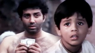 Download lagu Sunny Deol | भूखे बेटे को खाना खिलाया, शंकरने जेल की पहली कमाई से | Aag Ka Gola | Hindi Action Movie mp3