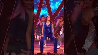 Download lagu Vaaste Dance Dhvani Bhanushali Live mp3