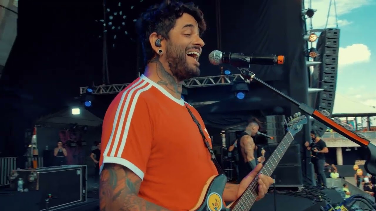 Fresno - Agora Deixa LIVE (CLIPE OFICIAL)