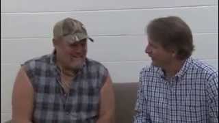 Larry The Cable Guy Pees His Pants