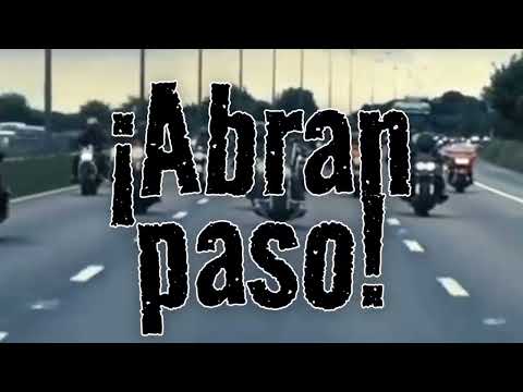 voy rodando - EL TRI FT IAN