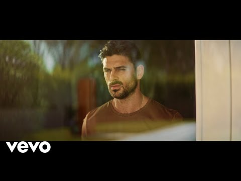Michele Morrone – Hard For Me (Official Music Video)