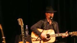 Roger McGuinn - She Don't Care About Time