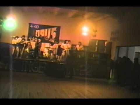 OPUS 4.40 - Tengo derecho a ser Feliz [En Vivo]