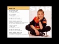 Jantje Smit (boy soprano) sings Mister Star.wmv