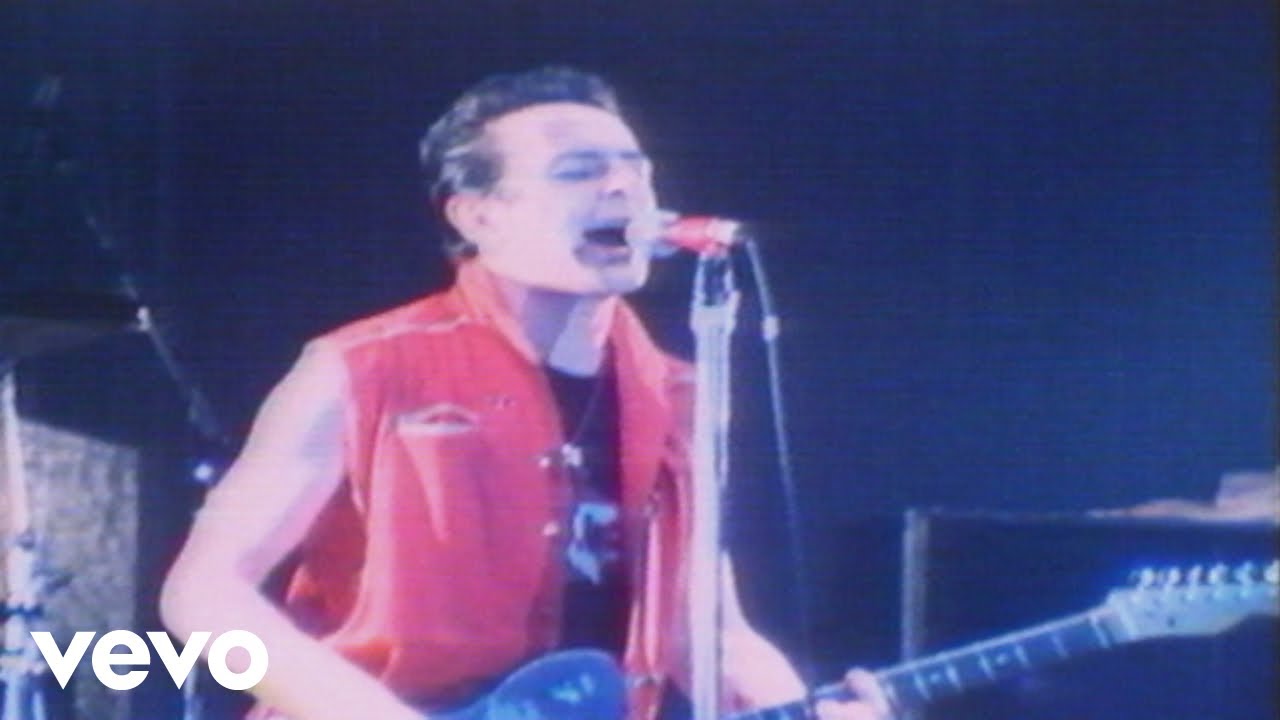 The Clash - London Calling (Live) - YouTube