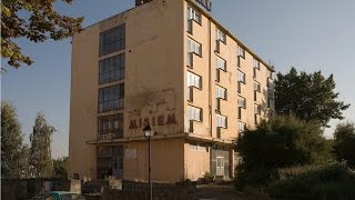 preview picture of video 'Hotel pod Misiem - Sobótka Urbex |Urban Exploration|'