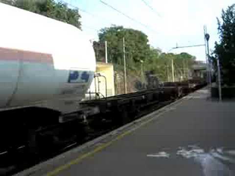 E655 047 Cargo misto