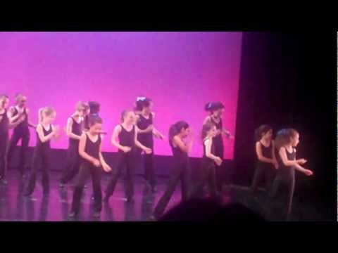 @@ Claire @ 9,  Jns dance shw 12 2011