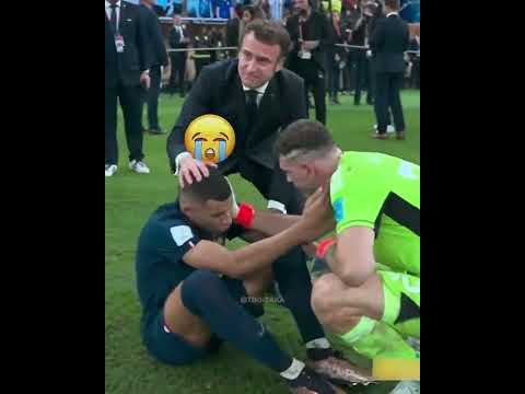 The Other Side of Emi Martinez.. 🤍