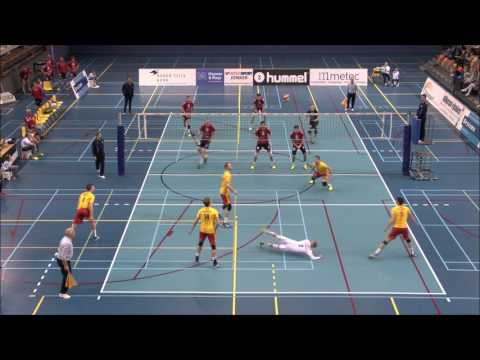 Eredivisie volleybal Draisma Dynamo HS1 tegen VV Prins HS1 op 8 april 2017 in Apeldoorn