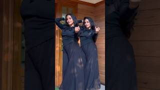 Download lagu Twinning for Afghan Jalebi 🤪| Anju Vinod | #shorts #dance #danceshorts #dancer mp3
