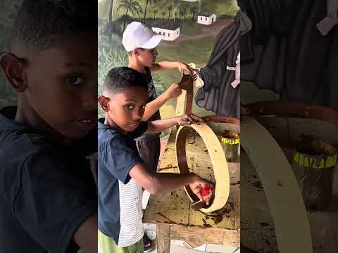 Oficina de tambores Guarda de Sao Benedito Passa Tempo MG