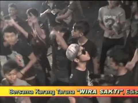 PANTURA  Pucakwangi   Kereta malam