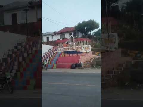 en esta casa 🏡 fue donde yo nací en el difícil Magdalena