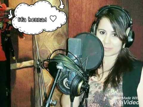 Lifa hennad interprète la chanson "din din" de Zdek mouloud