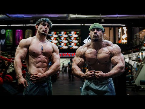 MY BULKING MEALS! HUGE BACK WORKOUT FEATURING @moicestmike