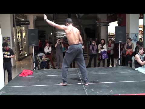 Salsa cubana - Maykel Fonts - Baila Vitamina 2011