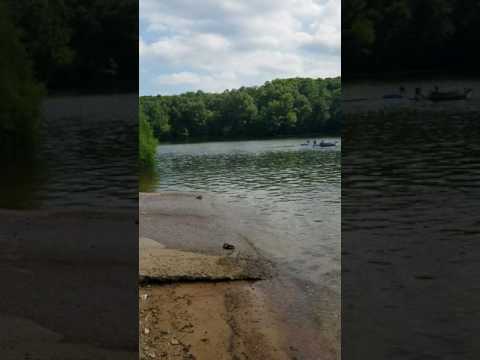 Why are my videos not uploading as video? This is several of the kayakers as they launched into Sugar Bay.