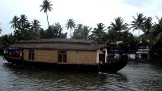 preview picture of video 'Kerala Houseboats'