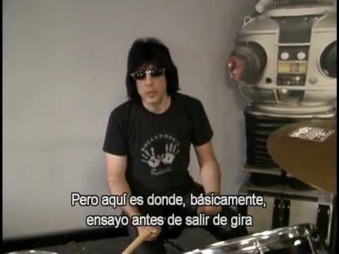 Marky Ramone drum technique [Bonus DVD]