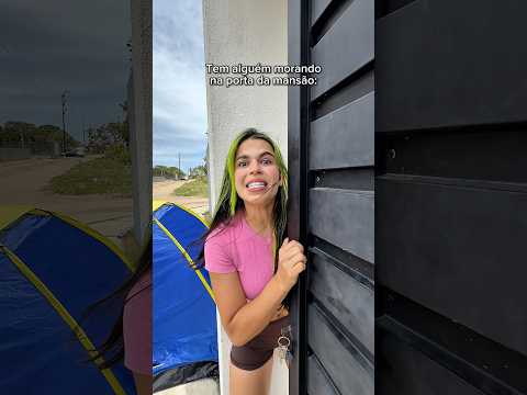 TEM UMA PESSOA MORANDO NA FRENTE DA MANSÃO *quem é?