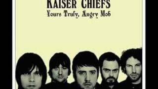Kaiser Chiefs - Love&#39;s Not A Competition