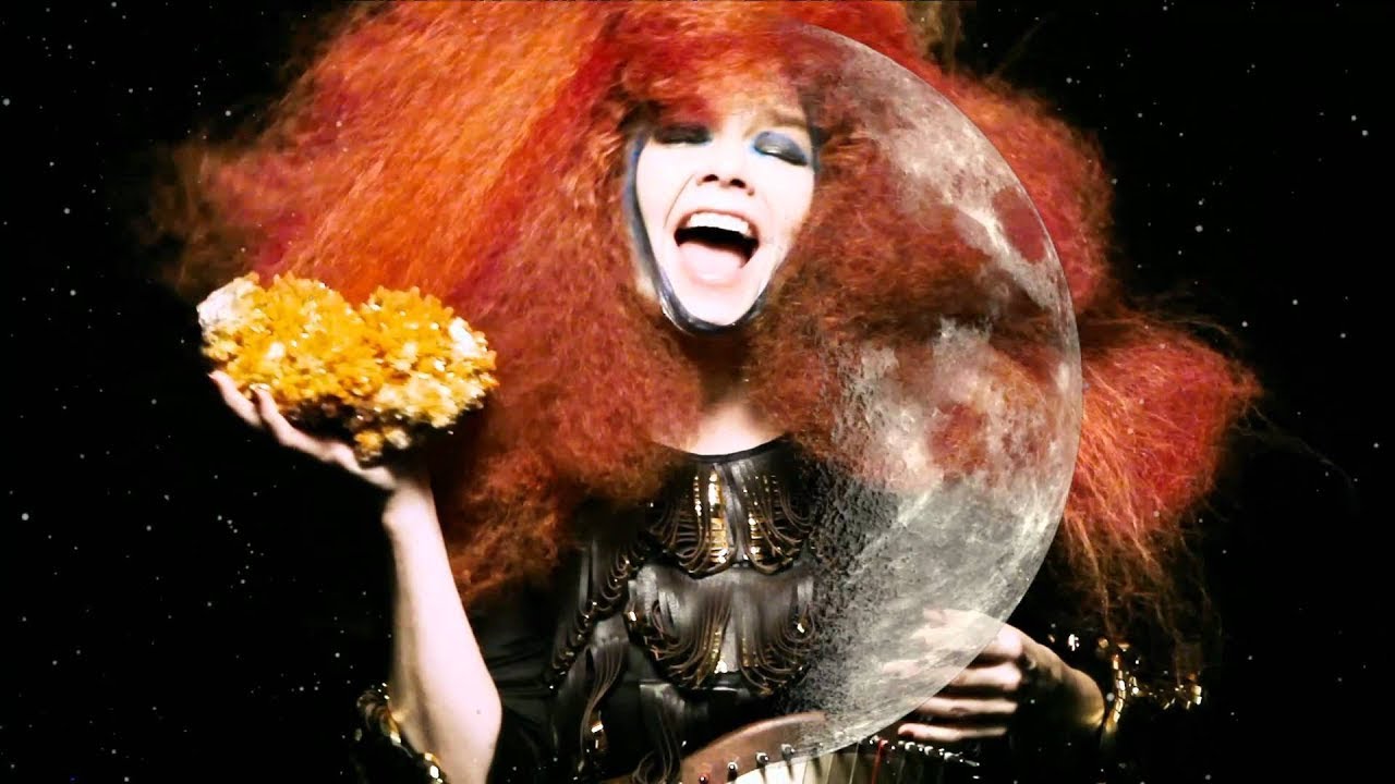 Bjork — Moon