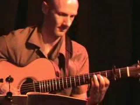 FPE-TV Acoustic Guitarist Bert Lams Live