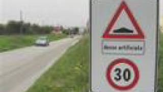 preview picture of video 'Moderazione del traffico: primi passi incerti'
