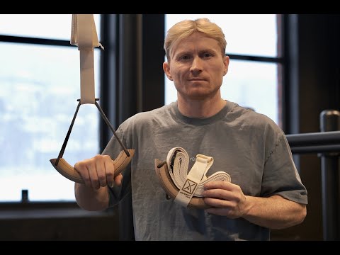 Magnus Tries The Minimalist Gym Rings