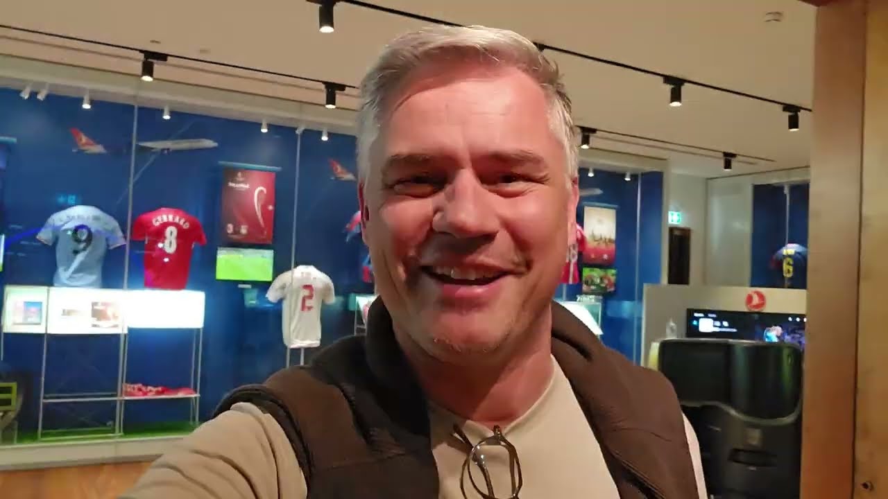 Turkish Airlines Business Lounge thumbnail