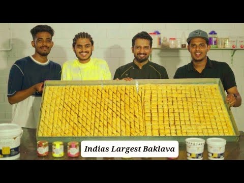 Indias Longest Chocolate Baklava | Record LISO Choclate Baklava | Freshly Baklava sheet #saafboi