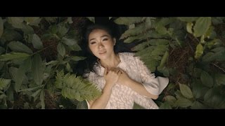 Kumiliki Segalanya - Maria Shandi (Official Music Video)