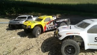 preview picture of video 'RC SERVODRATZA - Erste Fahrt auf der Simbacher Buggy Racer Bahn @ Kirchberg bei Simbach'