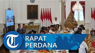 Rapat Perdana bersama Kabinet, Jokowi Minta Menteri Kumpulkan Regulasi yang Tumpang Tindih