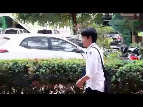 Mang Vang Plam kev kawm vim raug koj tso 2020