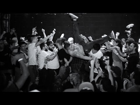 Grito - "Un Día Más" video oficial