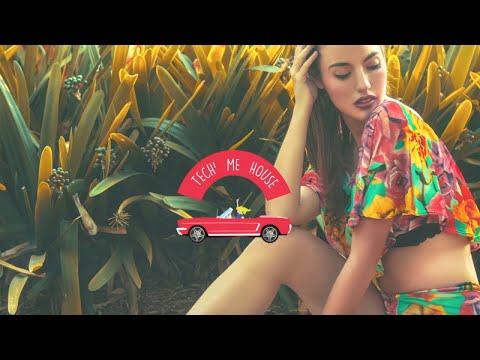 Möwe Feat Emy Perez - Down By The River